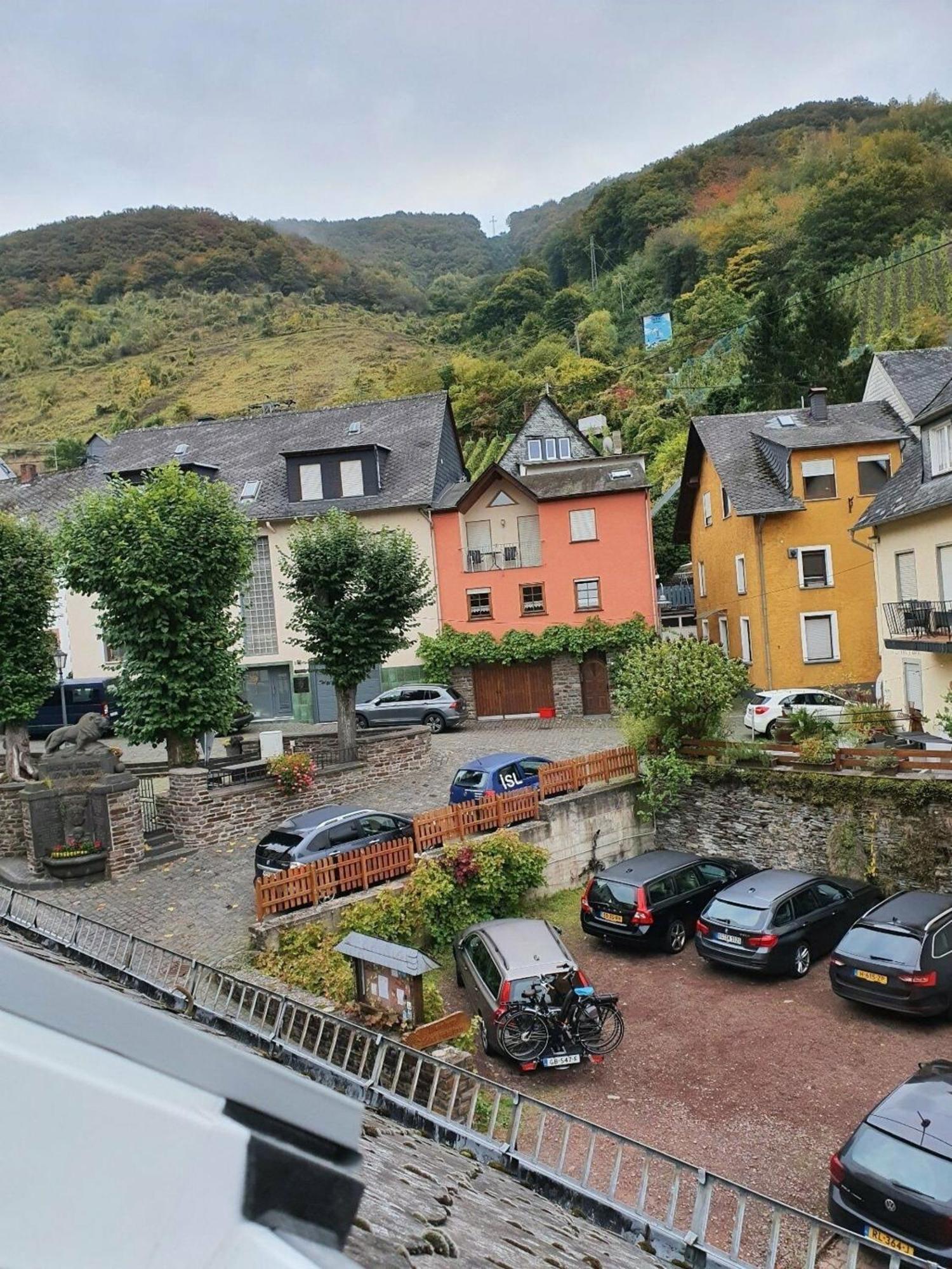 Ferienwohnung An Der Mosel, Romeo 森海姆 外观 照片