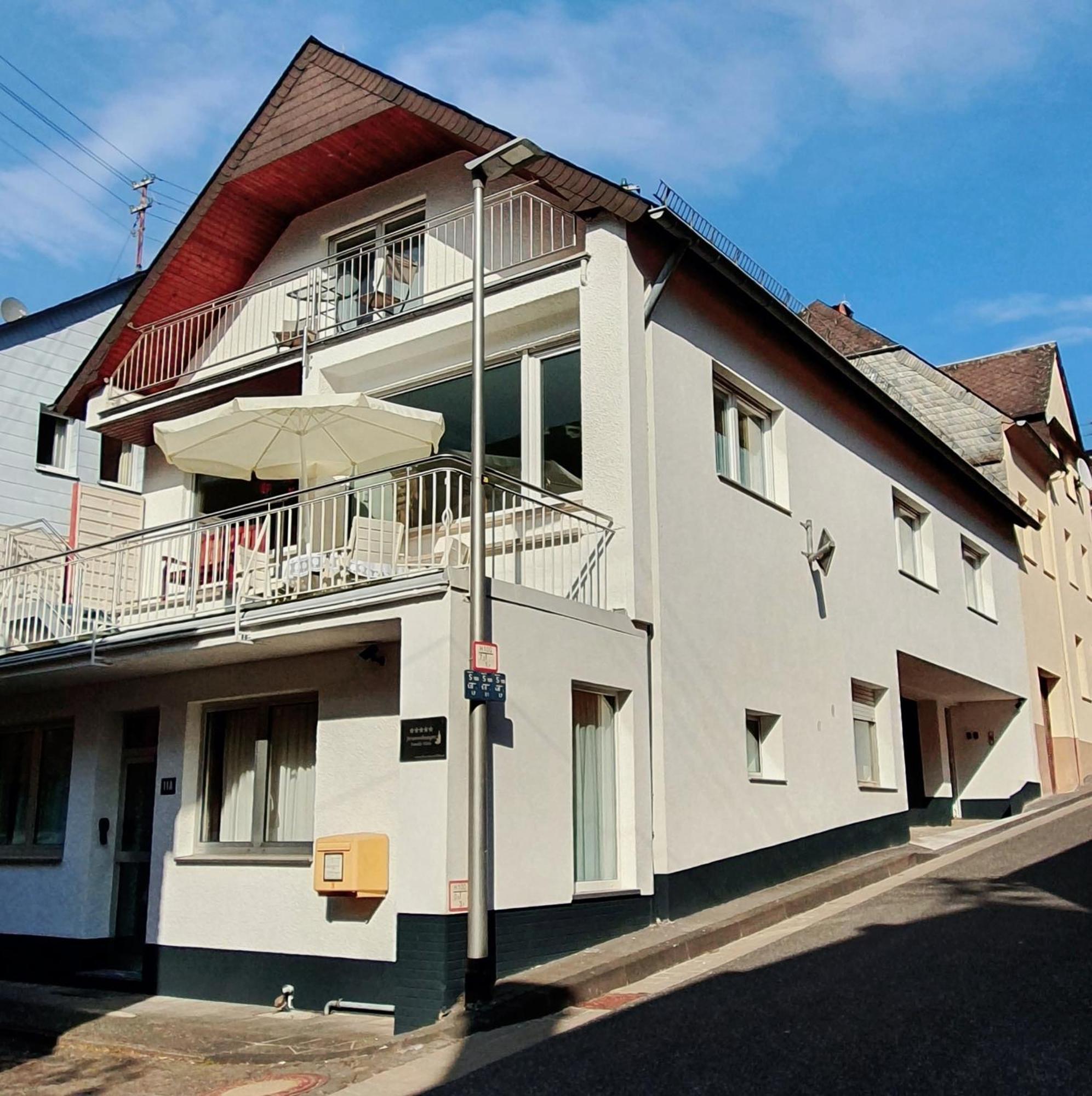 Ferienwohnung An Der Mosel, Romeo 森海姆 外观 照片